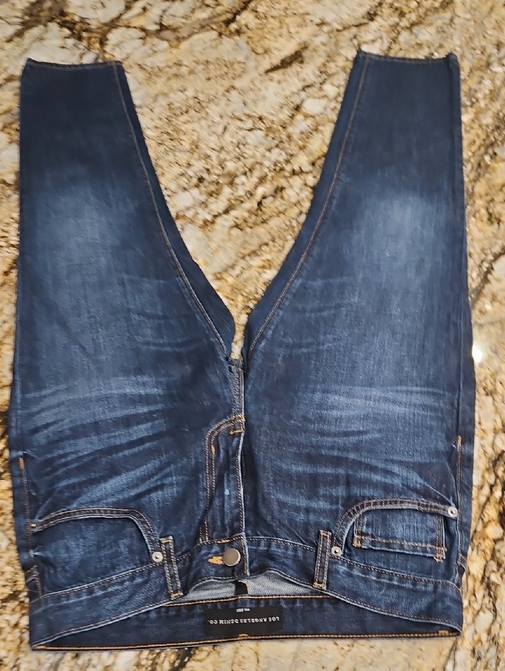 Los Angeles Denim Co.Women's Dark Blue Denim Jeans. Size 26 Inseam 26" Rise 9"